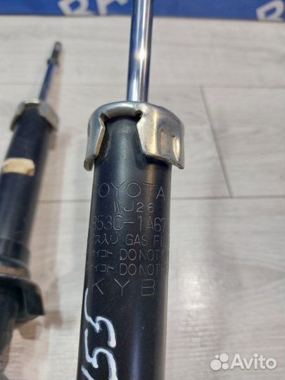 Амортизатор подвески (стойка) задний Toyota Vista