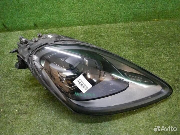 Фара правая Porsche Cayenne