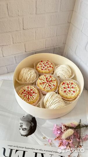 Зефиросендвичи с клубникой и банановый зефир