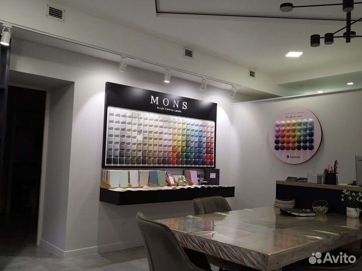 Менеджер по работе с клиентами