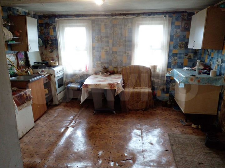 Дом 36 м² на участке 8 сот.