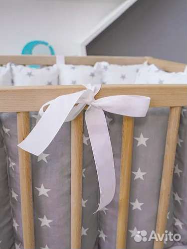 Комплект бортиков в детскую кроватку