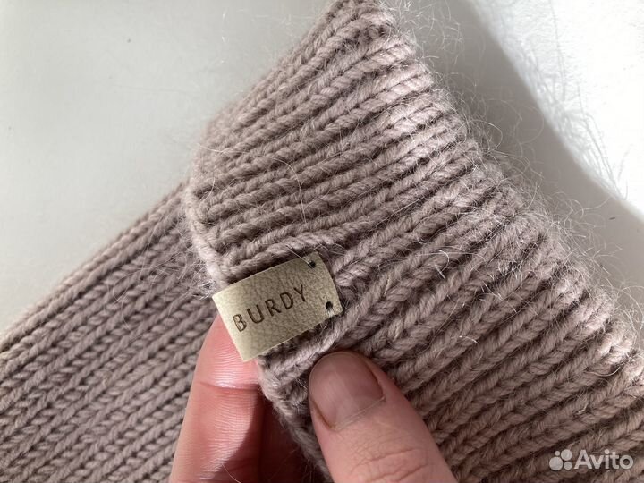 Шапка ручная работа женская