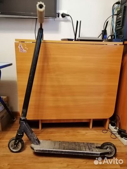 Трюковой самокат