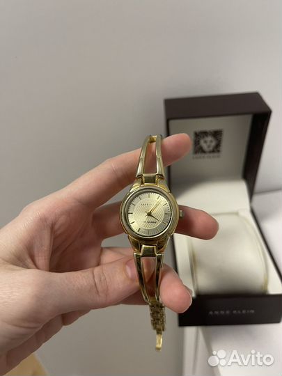 Часы женские anne klein