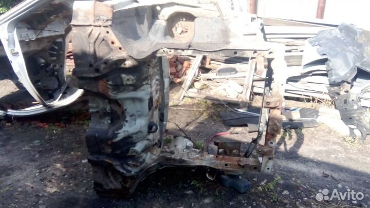 Лонжероны Митсубиси carisma