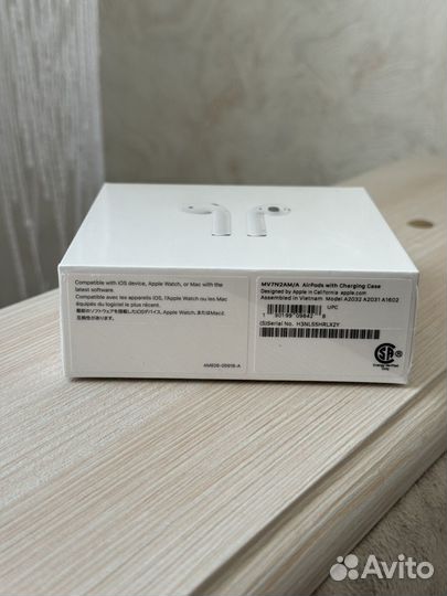 Наушники AirPods 2 новые, запечатанные, оригинал