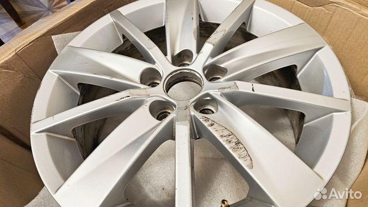 Диск r15 поло седан