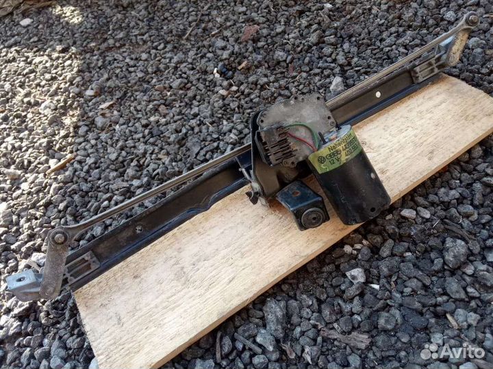 Трапеция дворников с моторчиком Ауди 100