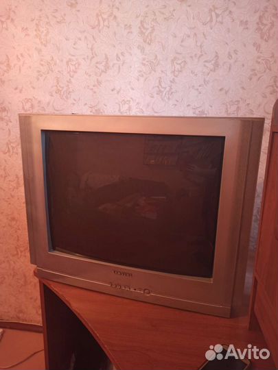 Телевизор samsung