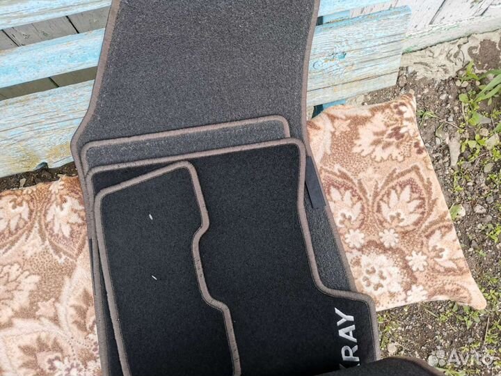 Коврики на LADA xray