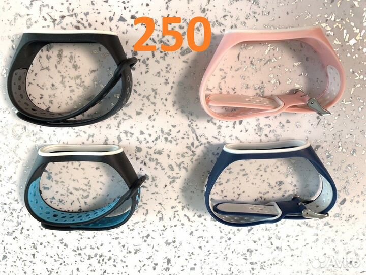 Ремешки на Xiaomi Mi Band 3/4 (силикон,металл,кож)