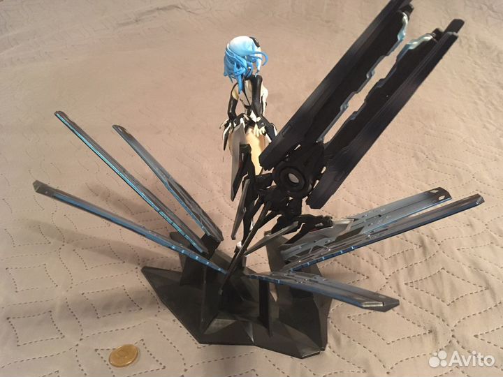 Фигурка андроида Hie из аниме Beatless