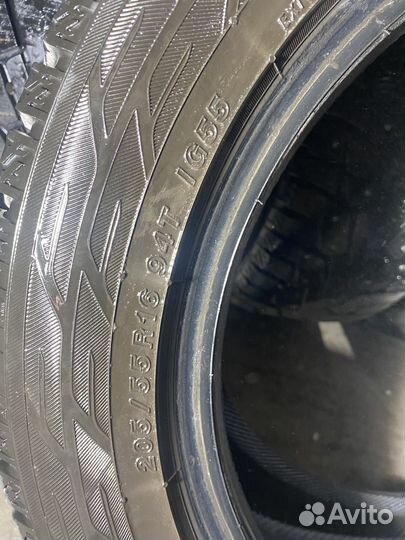 Yokohama Ice Guard Stud IG55 205/55 R16