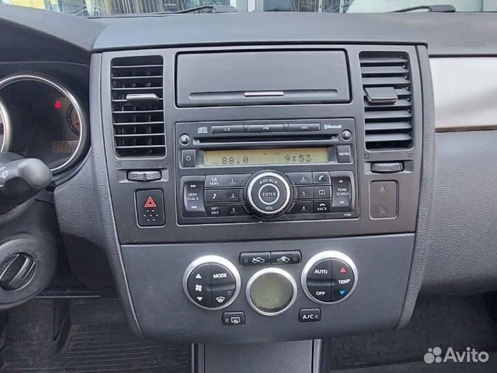 Nissan Tiida 1.6 AT, 2007, 260 000 км