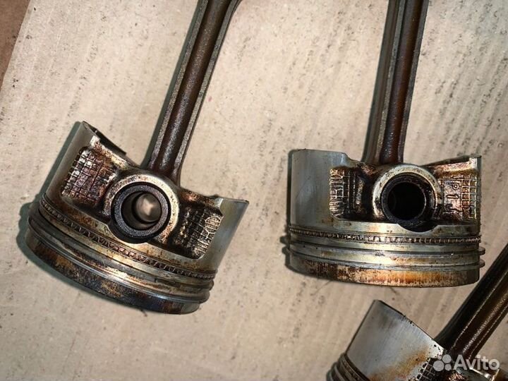 Поршень Honda Civic aero deck D14A8 1998