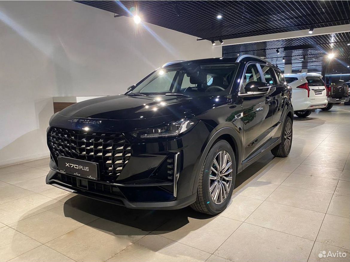 Jetour X70 Plus 1.6 AMT, 2026