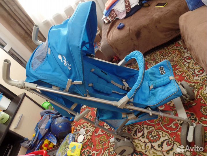 Прогулочная коляска