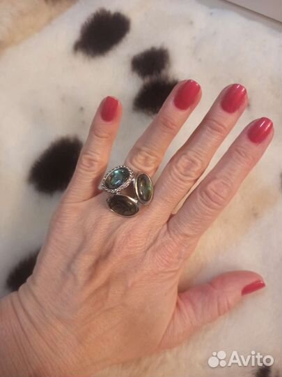 Кольцо с гелиотисом