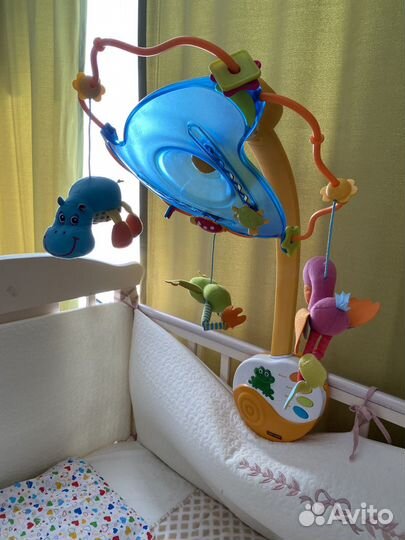 Мобиль на кроватку tiny love