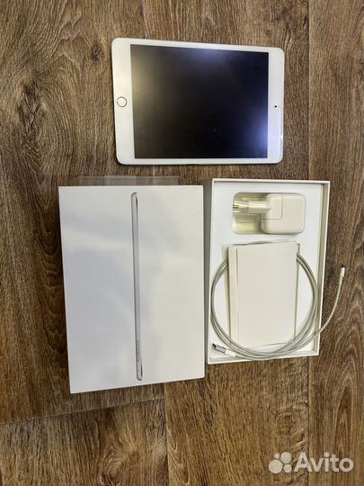 iPad mini 4 wi-fi+Cellular 32gb