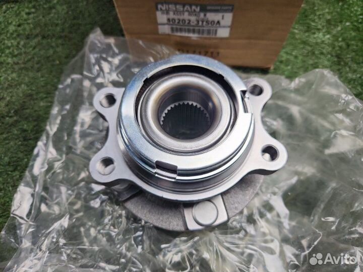 Ступица передняя Nissan Teana L33