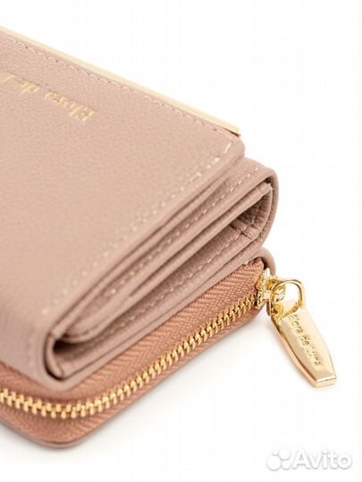 Кошелек на магнитной кнопке