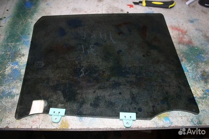 Стекло двери задней левой nissan juke (F15) 2011