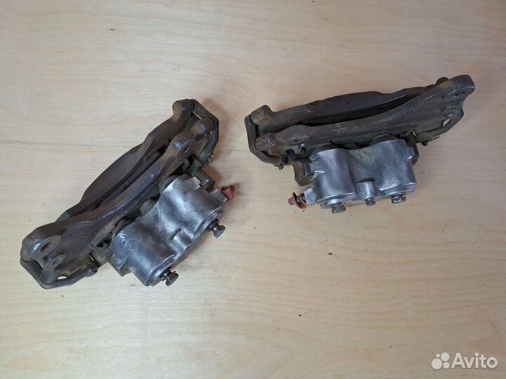 Суппорт Нива 4х4 задний мост