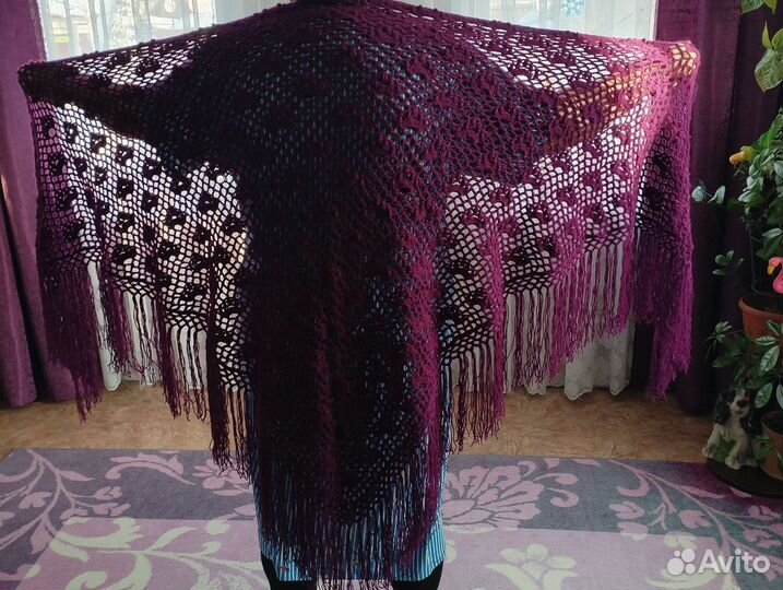 Шаль женская