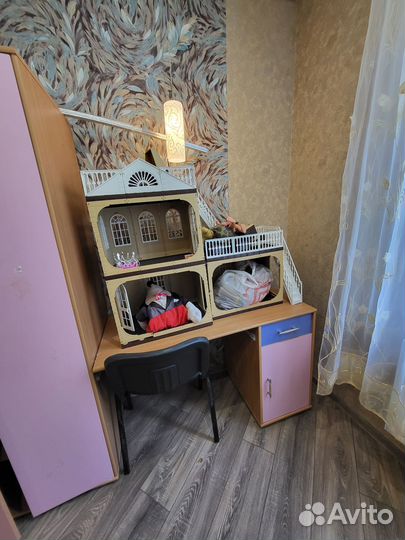 Отдам бесплатно детскую мебель