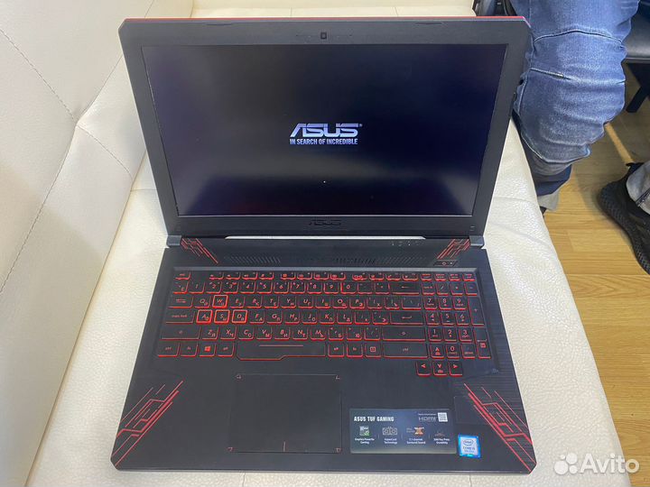 Asus TUF FX504 GTX1050, core I5 8300H/16gb/SSD