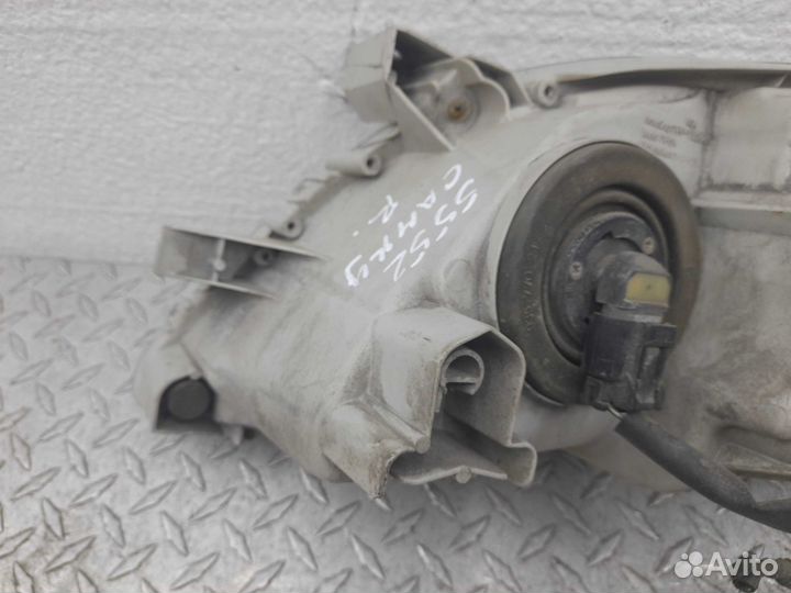 Фара правая Toyota Camry