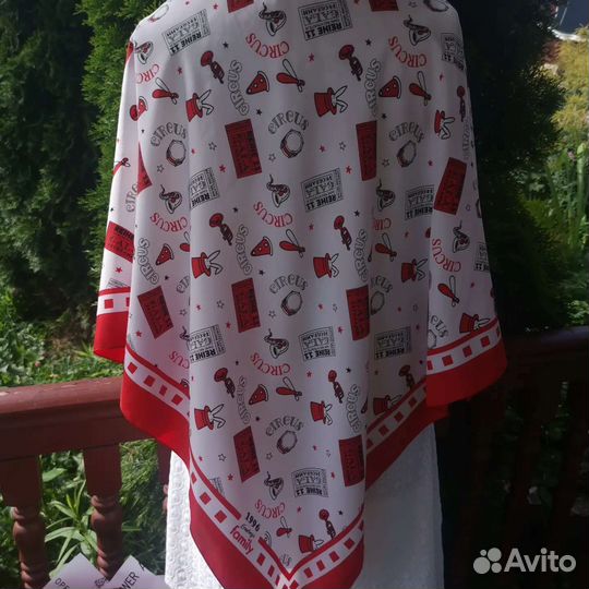 1996 Ernstings family красивый платок