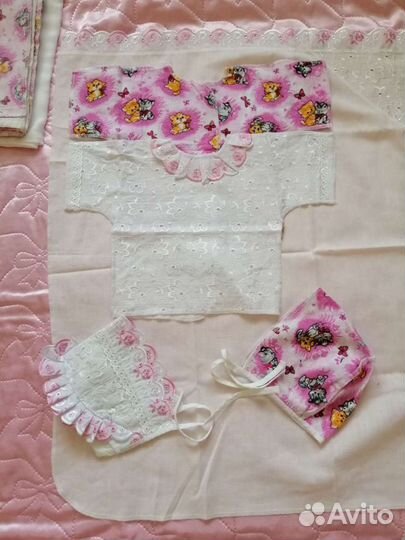 Комплект на выписку для девочки