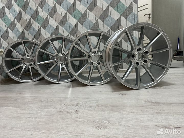 Диски на lexus r18 разноширокие