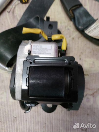 Ремень безопасности передний правый Peugeot 4007