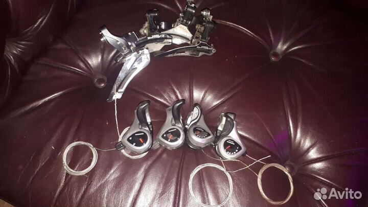 Переключатель,трещётки,Shimano 3ск.манетка,шифтер