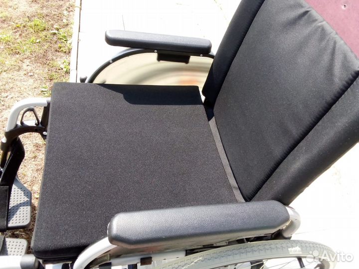 Коляска инвалидная Ottobock