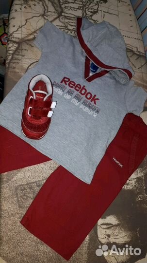 Кроссовки и комплект Reebok