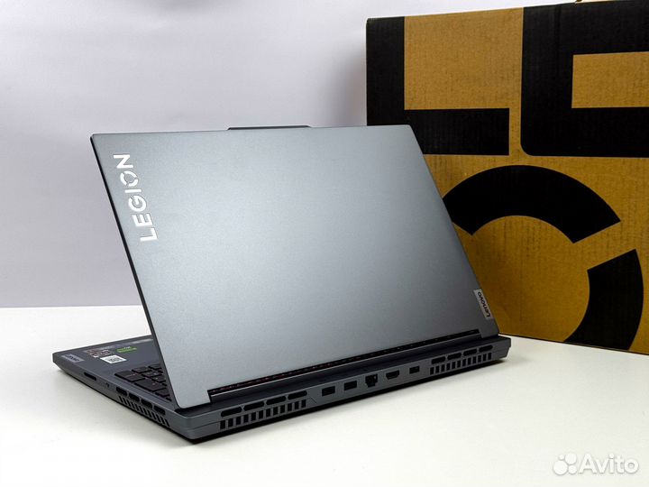 Новый Lenovo Legion 5 Slim R7 8845HS/RTX4070/2.5K