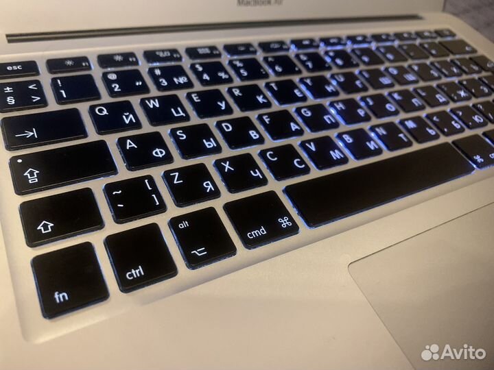Apple macbook air 13 (2014г.)
