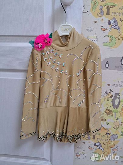 Продаю купальник для художественной гимнастики