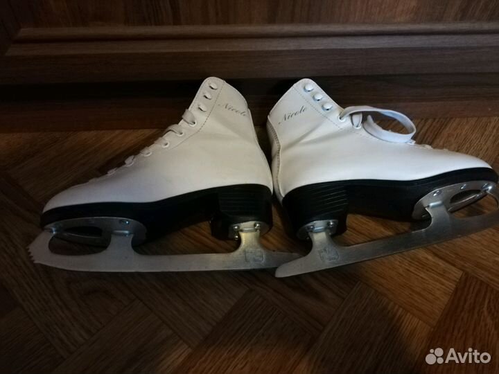 Коньки для девочки