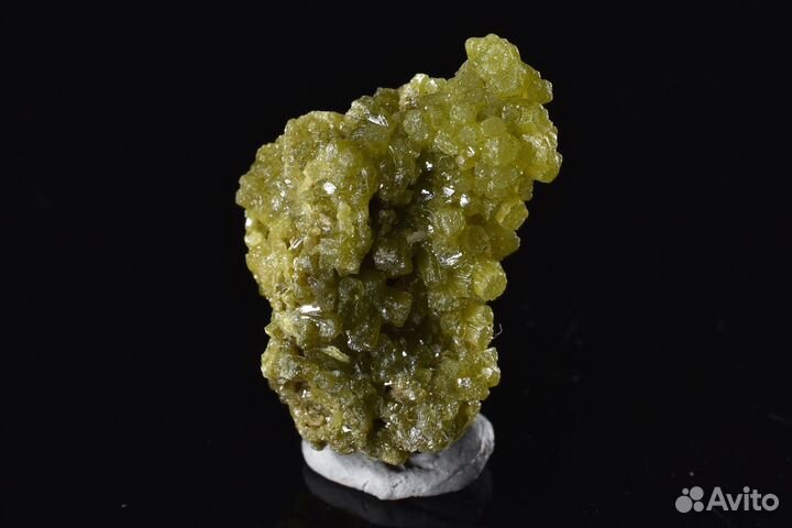 Друза кристаллов. Пироморфит. Лот №365