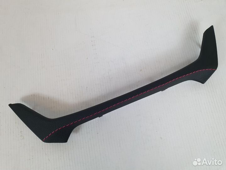 Молдинг консоли панели приборов LADA Vesta в коже