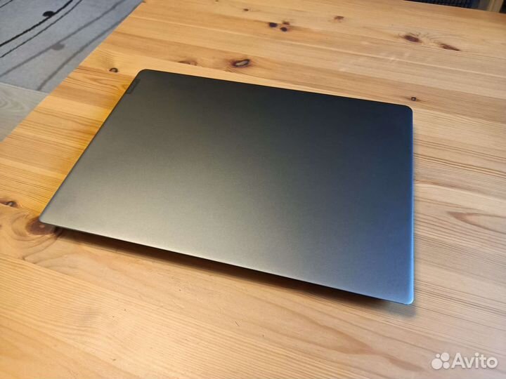 Ноутбук Lenovo 330s-14ikb