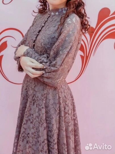 Вечернее платье