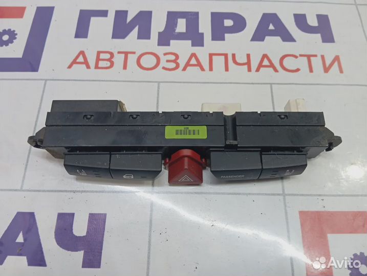 Блок кнопок Kia Ceed (ED) 937001H010