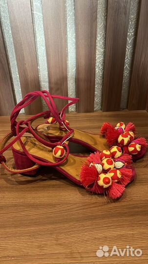 Разная обувь